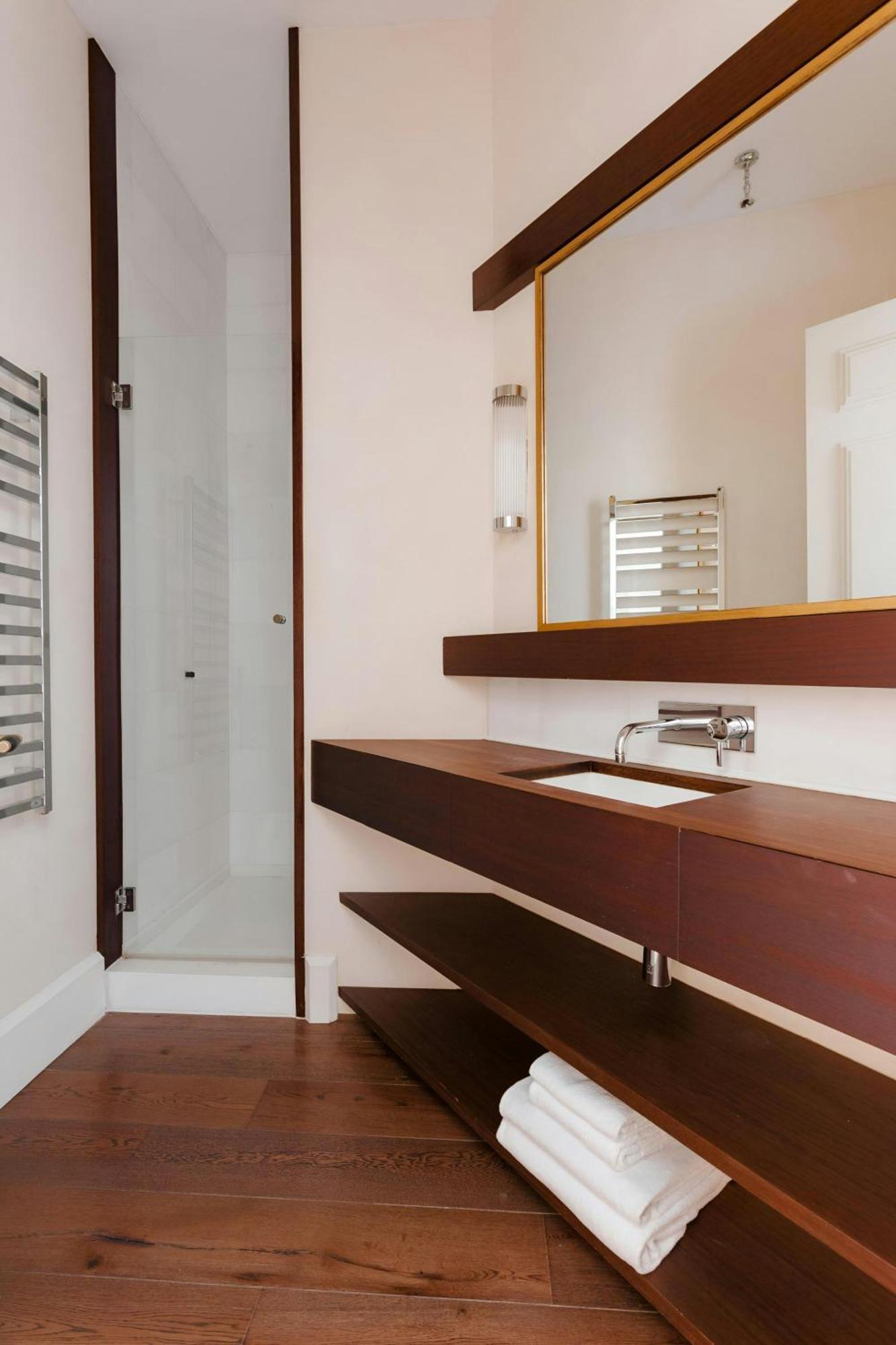 Do Placa Reial Hotel Gothic Quarter, Sonder By Marriott Bonvoy